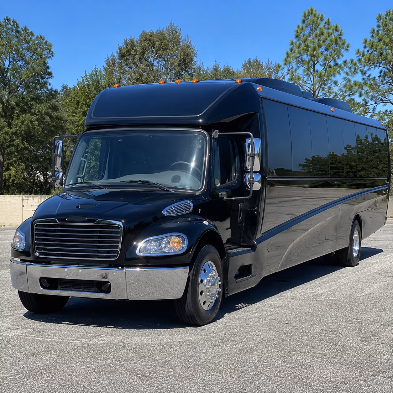 berkeley 28 passenger minibus