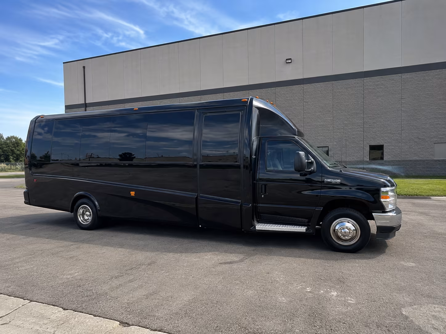 bus rentals for bands performers and touring groups moving through berkeley