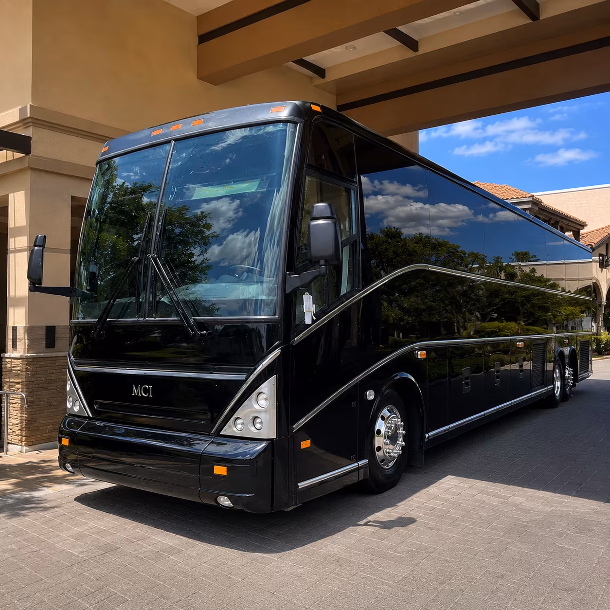 military base shuttle buses serving the bay area