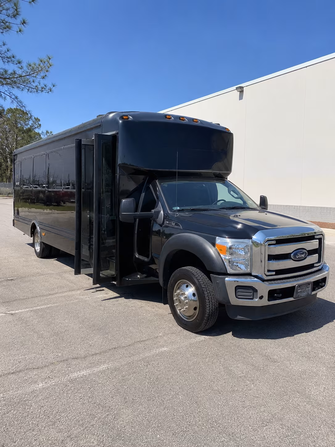 party buses for berkeley bachelorette and bachelor weekends